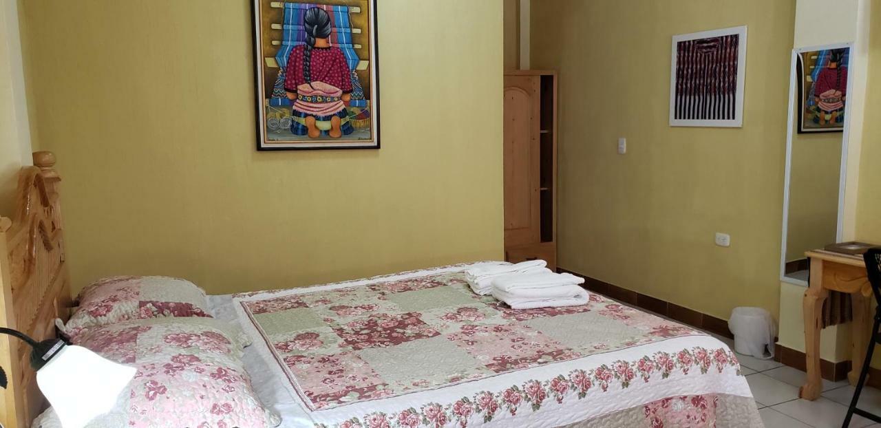 Hotel-Villas Jabel Tinamit Panajachel Ngoại thất bức ảnh